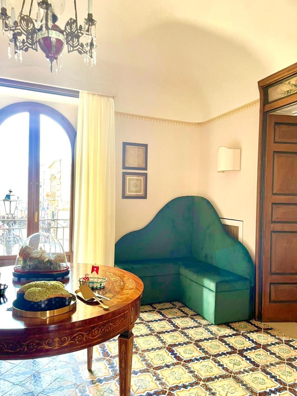 Dimora Del Duomo Hotel Enna Bagian luar foto
